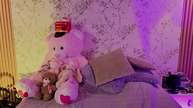 Charlotte__Miller webcam
