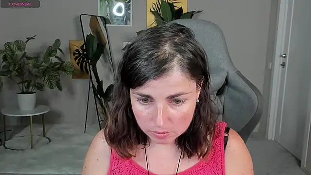 MartaEdams webcam