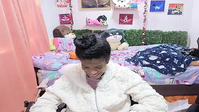 thianahorny webcam