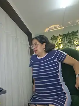 christy_ant webcam