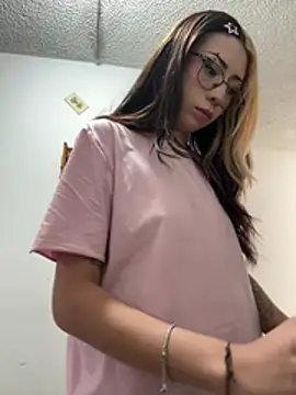 kittymiauu444 webcam