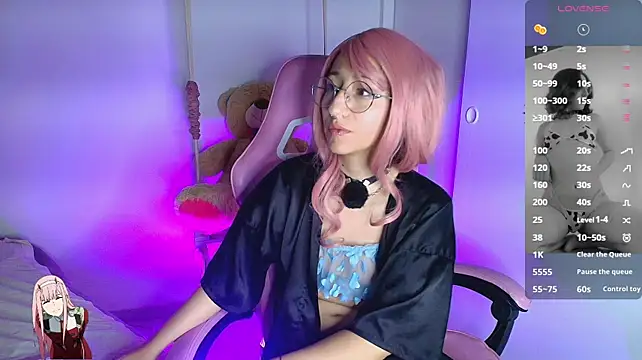 mitsuri_nyx webcam