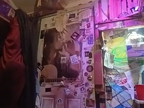 nearby_causual webcam
