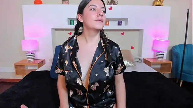 Sara_Deen webcam