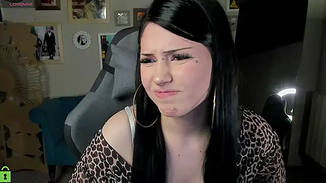 DianaRayyy webcam