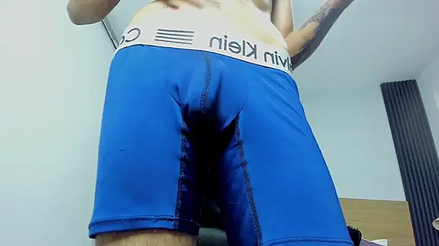 Lois_stone webcam