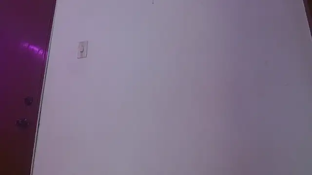 Natasha_messy webcam