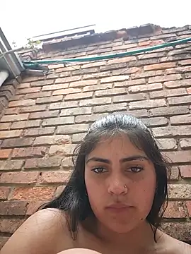 MishRaven webcam