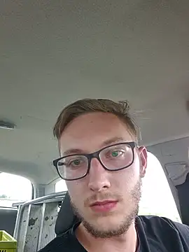 Aceyguy live cam on StripChat