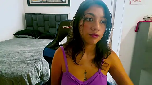 NinaChan_ webcam