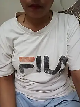 Pihu_Chopra webcam