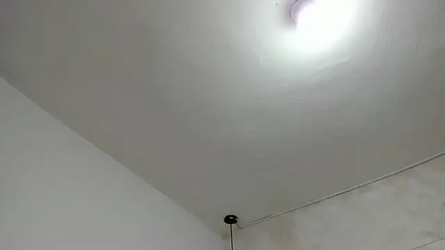 dakota_roussee webcam