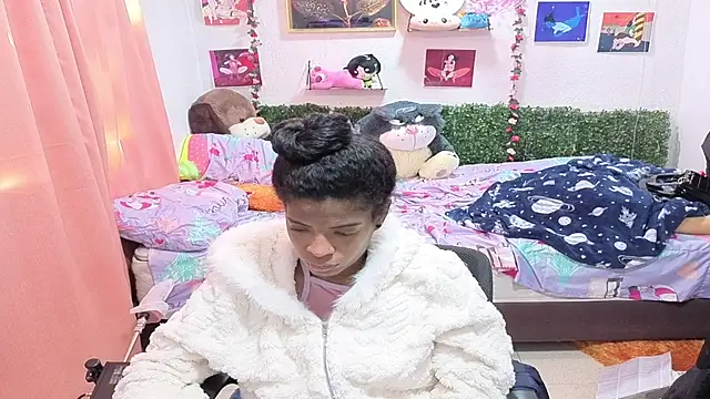thianahorny webcam