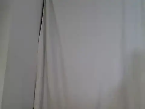 Sleek_petite webcam