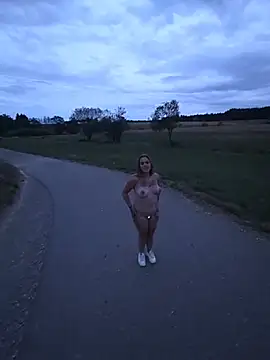 Luna_Lynn