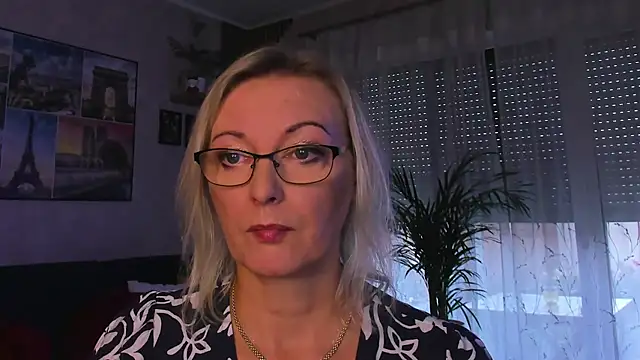 vanessa_chat webcam