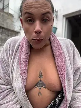alicetgirlbr webcam