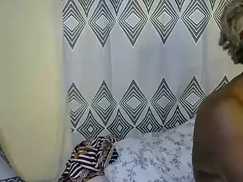 cheeky_caramel webcam