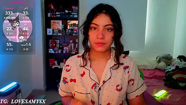 Lovelyamyy webcam