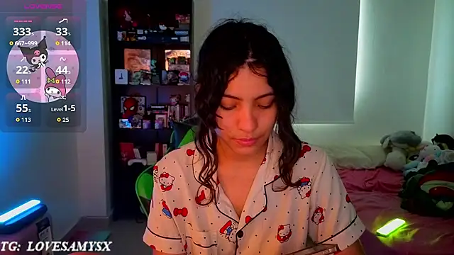 Lovelyamyy webcam