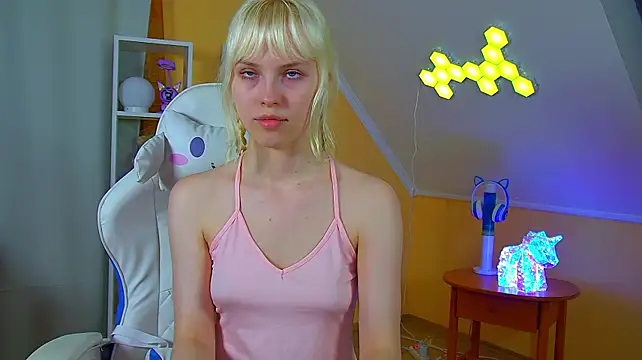 HannahHollis webcam