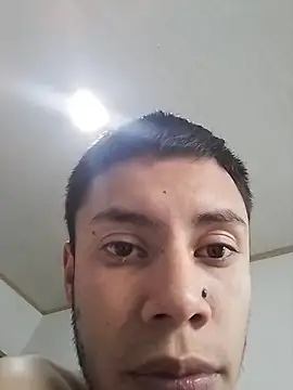Roman_Ruiz webcam