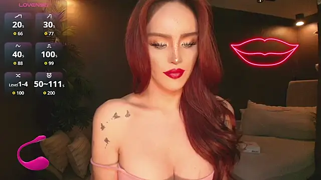 Model: GoddessaXX