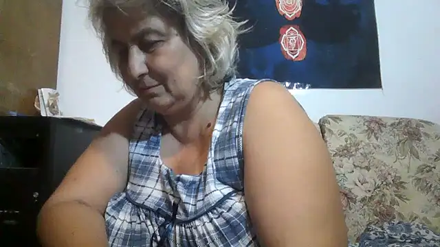 ExquisiteMature webcam