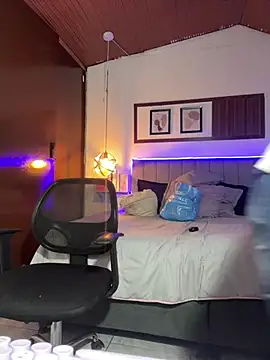 karlamorris_ live cam on StripChat
