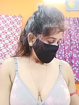Hotpuja25 webcam