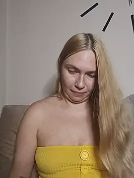 KisaVixen webcam