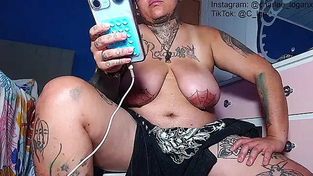 Techno_420_ live sex cam