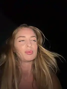 EvieEvans webcam