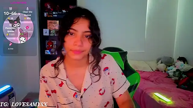 Lovelyamyy webcam