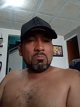 Ernesthot82 webcam