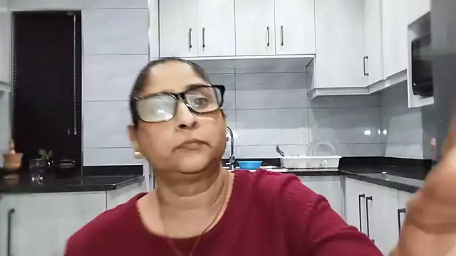 Indiankushy webcam