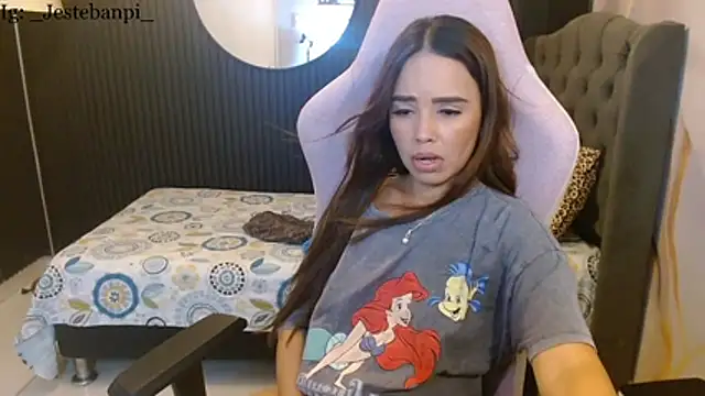 naomis_36 webcam