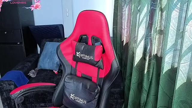 charlotee_lovee69 webcam