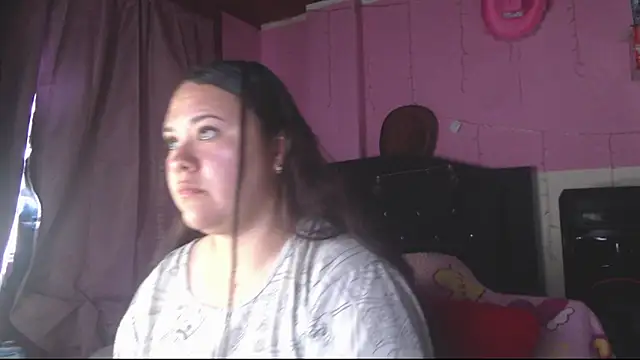 NikkiRous_ webcam