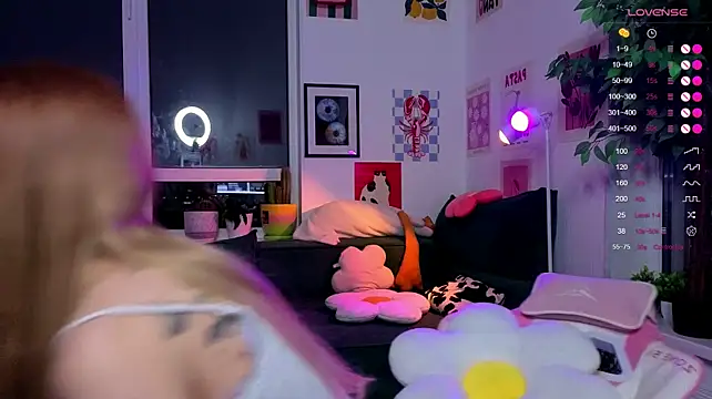 Britney_Lynch webcam