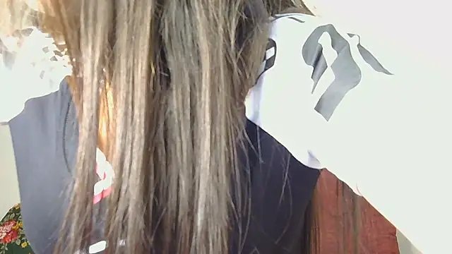 Shivi_darling webcam
