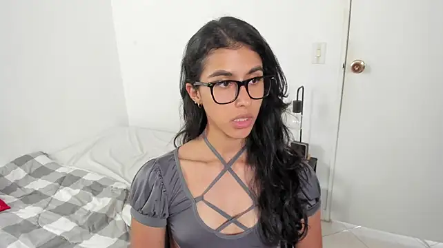 Mazikeen__18 webcam