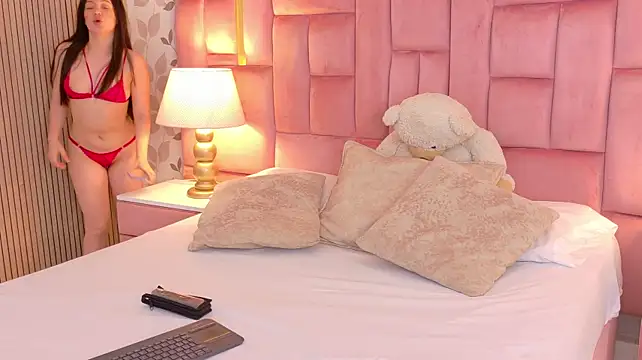 ArianaFranco webcam