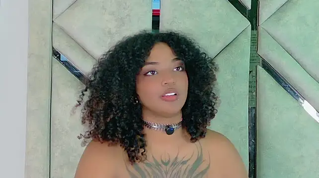 Cristal-Jonnes webcam