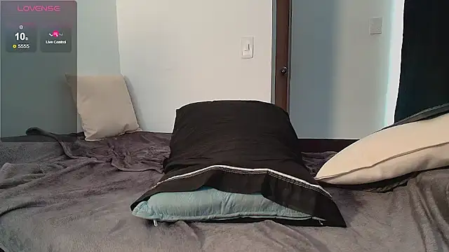 Lucio__Fox webcam