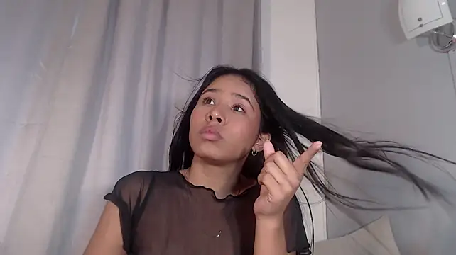 SophieW1 webcam