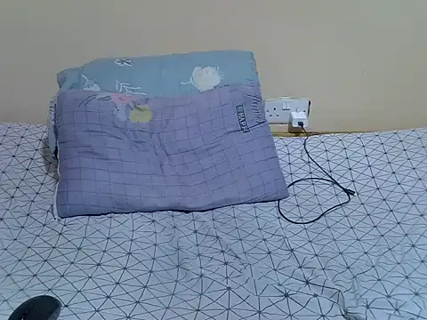 Darkchocolatequeen webcam