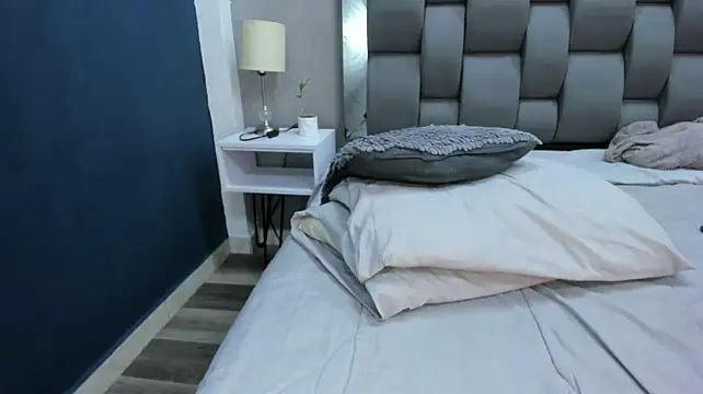 Charlie___Musk webcam