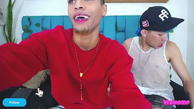 STRANGER_BOYS webcam