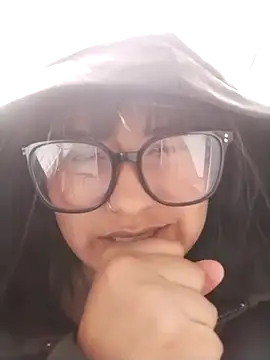 Emily-7 webcam